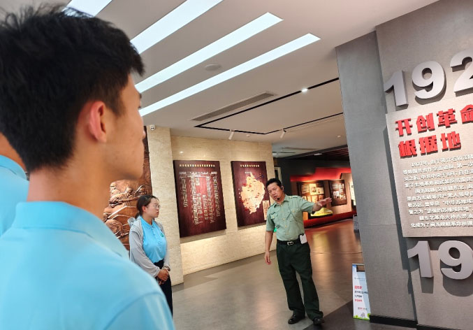 浙江农林大学实践团顺利学习参观开化县浙西革命斗争纪念馆