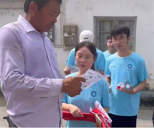 红色力量引领绿色生活，打造垃圾分类样板